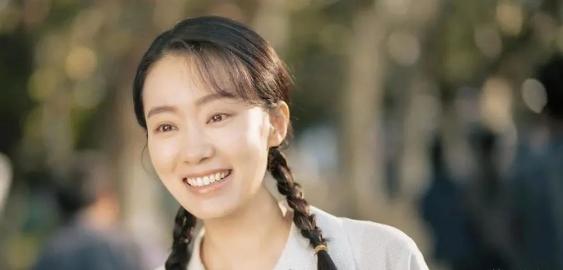 贾玲妈妈是李焕英吗