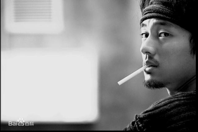 韩国十大巅峰演技演员（韩国演技爆棚的十六位男影星）(6)