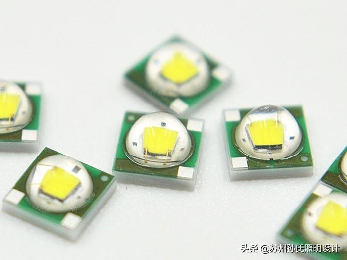 家用灯泡瓦数越大越亮吗（灯泡瓦数越大越亮么）(图4)