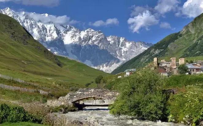 俄罗斯横跨几个气候带（俄罗斯有夏天吗）(图3)