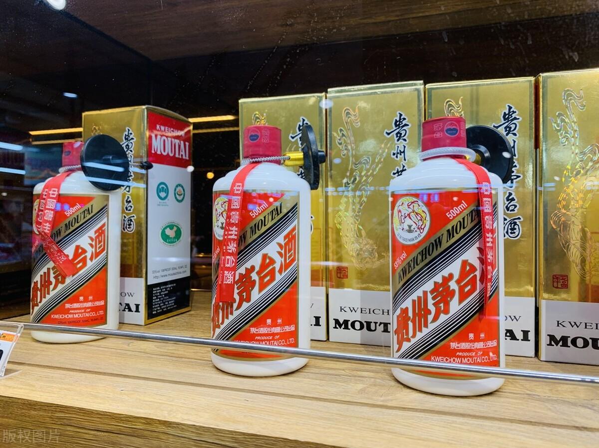 坐高铁可以带白酒吗可以带几瓶（坐高铁能带白酒吗）(图4)