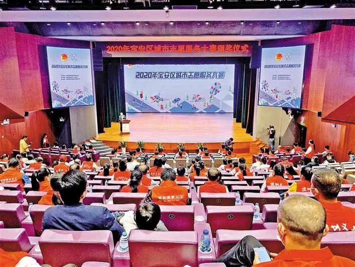 1、我是旅游者，我向游客表示感谢，并承诺给您提供高质量、高水平的服务，这是对我们工作最大的支持和肯定。