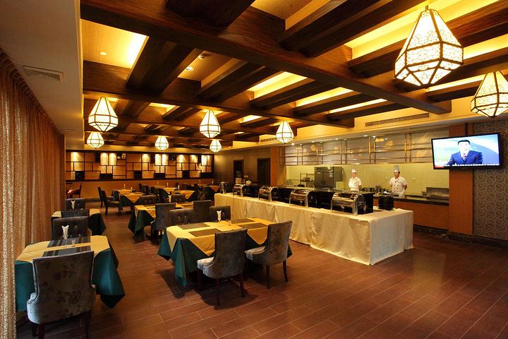 四、住宿推荐：黄龙溪大饭店