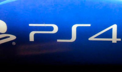 ​国行ps4光盘玩有限制吗(别再买港版日版PS4了！国行版本更省心)