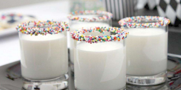 开水烫盒装牛奶有毒,开水烫盒装牛奶有毒吗图6