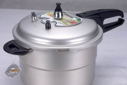 高压锅手柄上的孔漏气上面不转怎么回事,高压锅手柄上的孔漏气,上面不转怎么回事图1