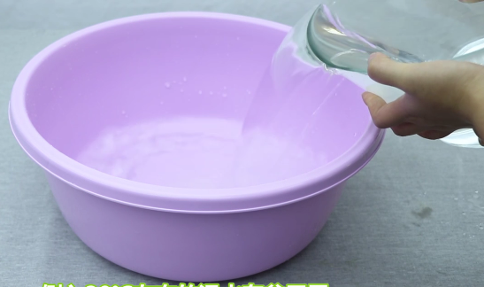 毛衣味道刺鼻怎么解决,如何去除异味?图3