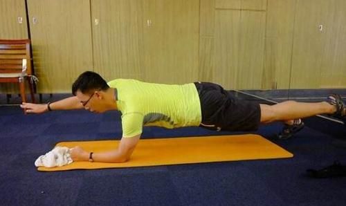 平板支撑每次做几组,一组做多长时间