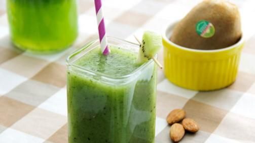 猕猴桃加什么打果汁好