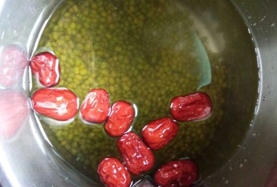 绿豆用高压锅压多久能熟,绿豆水用高压锅压需要多久的时间图6