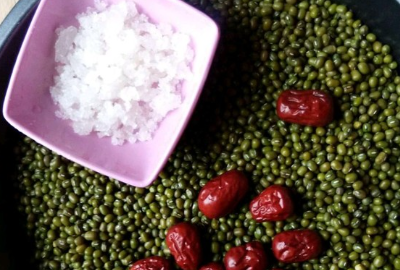 绿豆用高压锅压多久能熟,绿豆水用高压锅压需要多久的时间图3