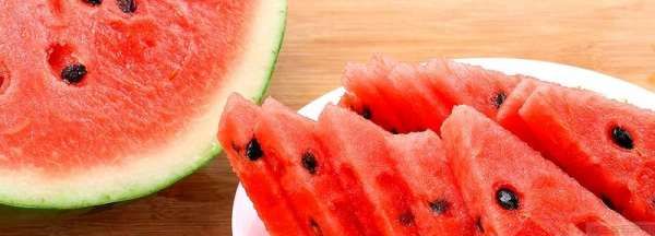 一个西瓜有多重,一个西瓜有多重图1