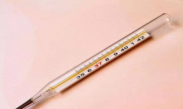 体温计的刻度一般在多少之间,体温计的刻度一般在多少到多少之间图2