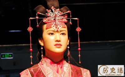 ​王昭君怎么死的，王昭君后裔子女都有谁？