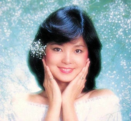 邓丽君去世原因是什么_WWW.66152.COM