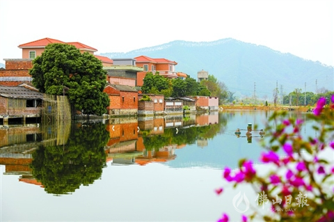 1、高明明湖风景区