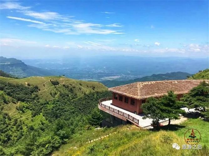 6、百里荒自然风光是非常优美舒适和没有什么开发的，但绝对让你流连忘返。