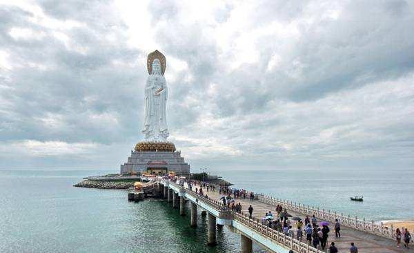 六、三亚七日游的价格