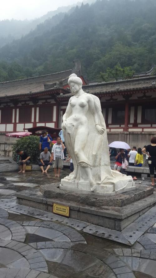 3、华清池风景区