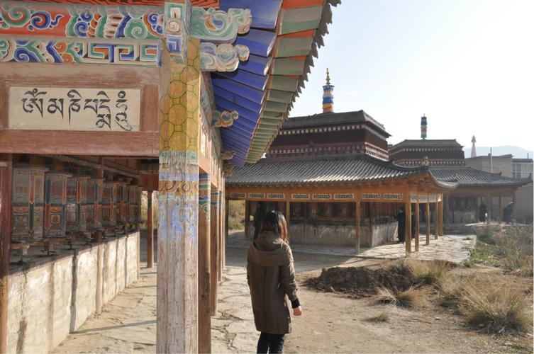 第一天：兰州——卓尼——尕海寺——夏河——迭部（或迭部）——甘南博物馆——安多