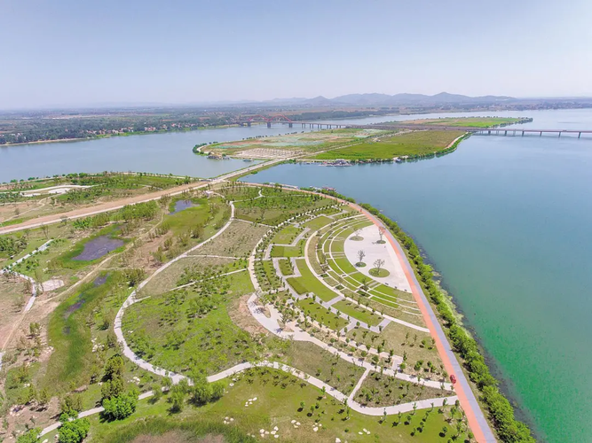 3、当阳月亮湾旅游区