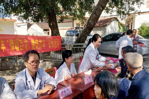 4,马山区的特色是原生态，所以对游客有严格的环保和健康意识并保持着良好状态。