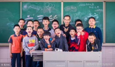 ​改变一生的闪念阅读理解答案(改变一生的闪念中闪念指的是)