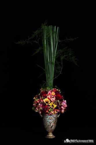 干花插花艺术的特点(干花插花艺术用途)-第1张图片-