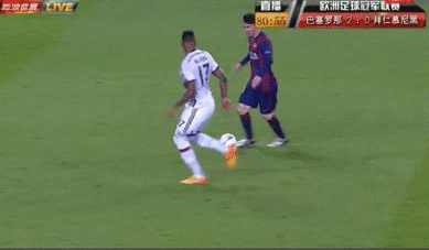 梅西欧冠十佳进球集锦(梅西在欧冠最让人陶醉的表演)(2)