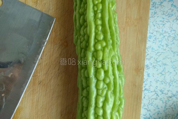 苦瓜炒肉最好吃的做法（苦瓜炒肉）(2)