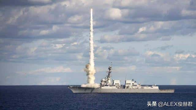 为什么现代战舰航速只有三十几节（30节航速等于多少公里）