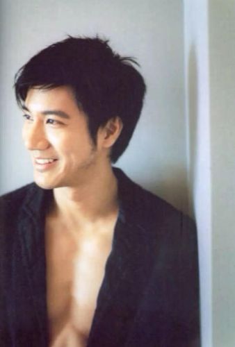 好心分手歌词王力宏卢巧音  好心分手歌词卢巧音-第1张图片-