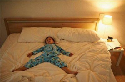 ​婴儿家中睡觉失踪案例(婴儿独自在家睡觉)