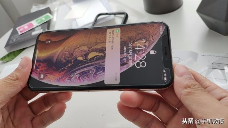 贴膜工具怎么用（贴膜神器贴膜教程）(8)