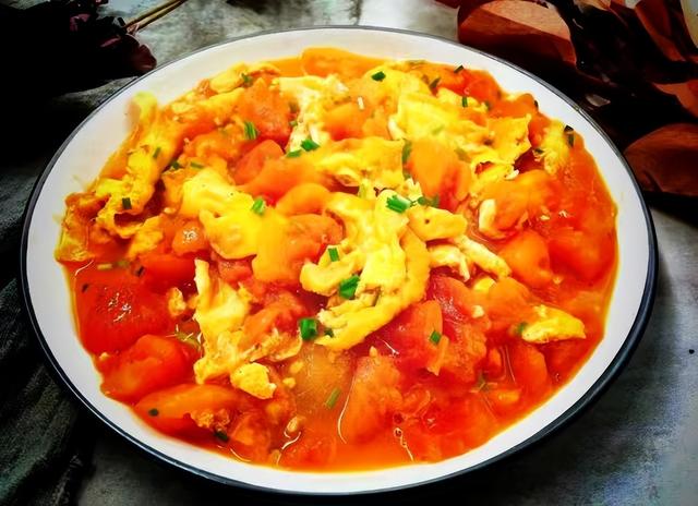 西红柿鸡蛋汤最正确的做法（西红柿炒鸡蛋）(1)