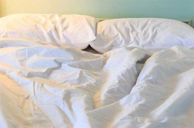 ​为什么床上会出现红色的小虫，4个方面了解床上红色小虫