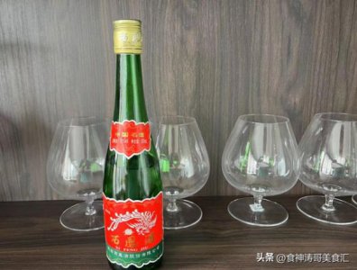 ​陕西老包装西凤酒(西凤酒新老包装)
