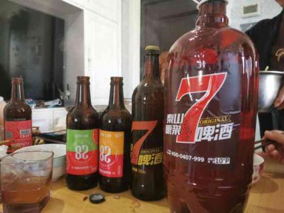 ​泰山原浆啤酒投诉 *** (泰山原浆啤酒多少钱一箱)