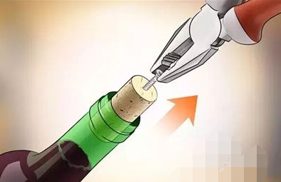 红酒软木塞碎了怎么办?红酒软木塞怎么塞回去-第2张图片-