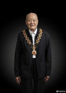 ​施小墨去世原因