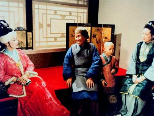 刘姥姥为什么要进大观园(刘姥姥进大观园大概内容)-第1张图片-