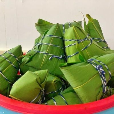 2斤糯米包多少粽叶(1斤糯米包多少粽子)-第1张图片-