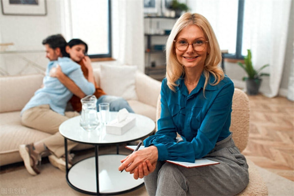 未婚男娶二婚女丢人吗(单身男娶二婚女怎么样)