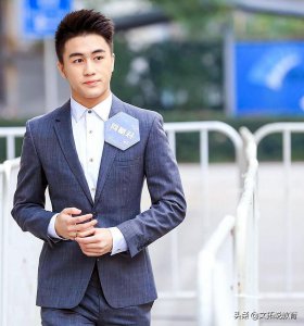 ​“富家学霸”何猷君：21岁成麻省理工硕士，优异成绩源自家庭教育