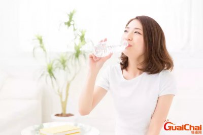 ​空腹检查能喝水吗早上？所谓的空腹检查能喝水吗