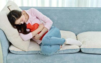 ​女人痛经吃什么好可以缓解（女性痛经怎么办？别再只会冲红糖水了，这4种食物