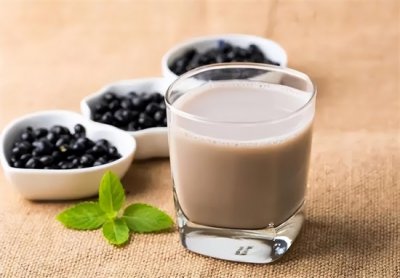 ​40岁女人保养的秘诀（女人40岁后，进入“养颜期”，养成5个习惯，或比同龄人