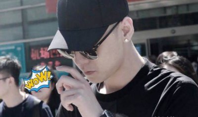 ​张云雷事件坠台是怎么回事（张云雷跳桥的真实原因，张云雷跳站台事件是怎么回