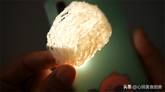 个真假燕窝的鉴别方法