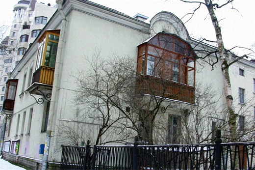 90年代，我在俄罗斯当倒爷，日赚上百美金，被黑社会追杀逃回中国